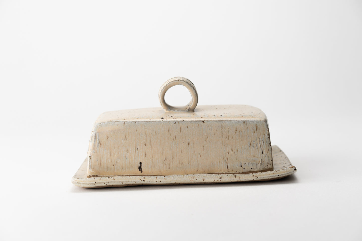 Handmade ceramic butter dish by MK Clayworks in Brevard, NC – a beautifully crafted, minimalist pottery piece for everyday use.