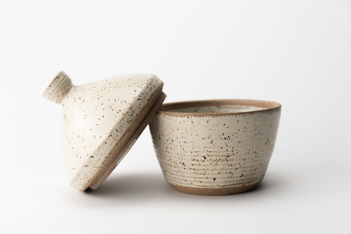 Lidded Jar with Knob