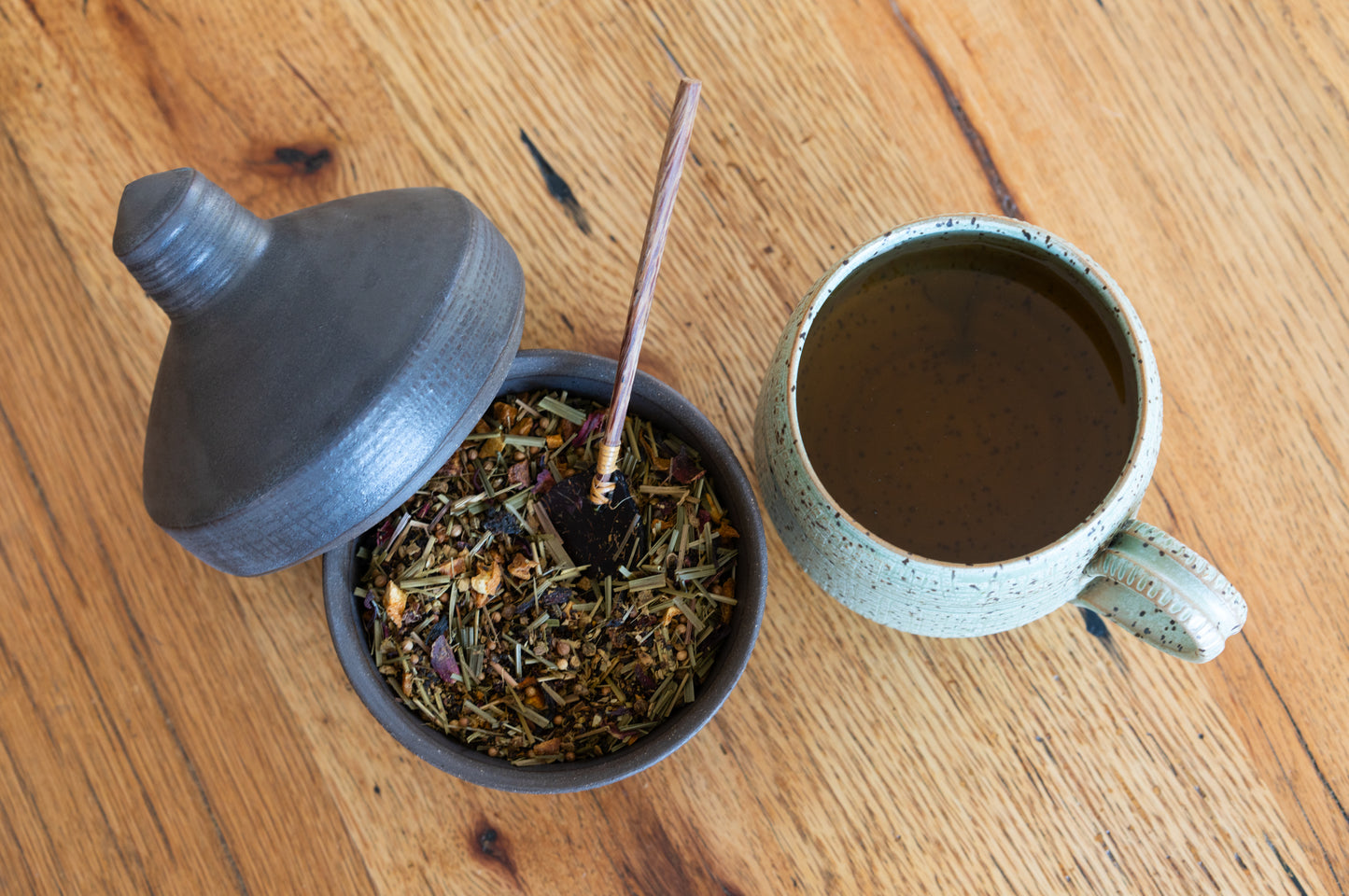 Lidded Jar with Knob
